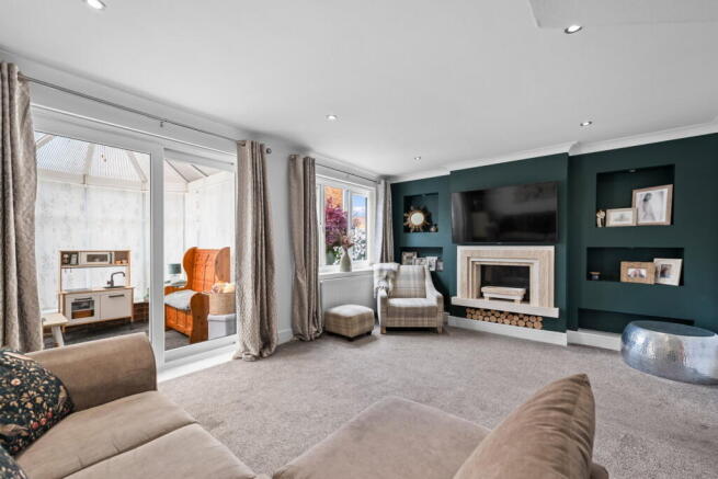 3 bed Detached for sale Image 11