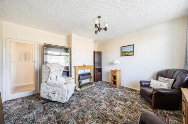 Daiglen Drive, South Ockendon, Essex, RM15 photo 4