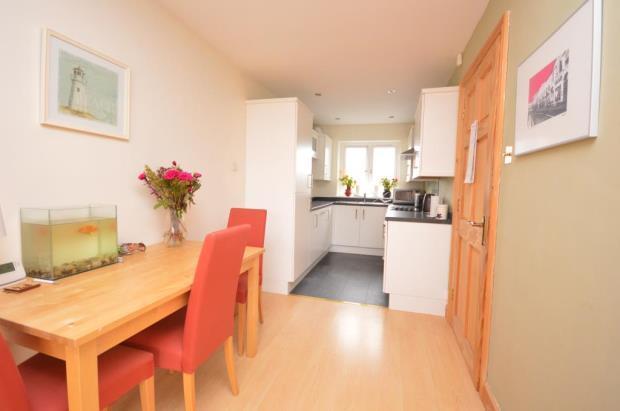 Kitchen/Dining Area
