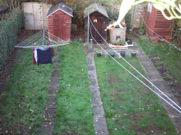 SECTION OF REAR GDN