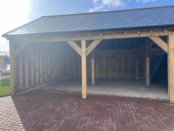 Plot 647 carports.JPG