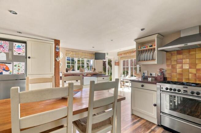 Kitchen/Breakfast Room