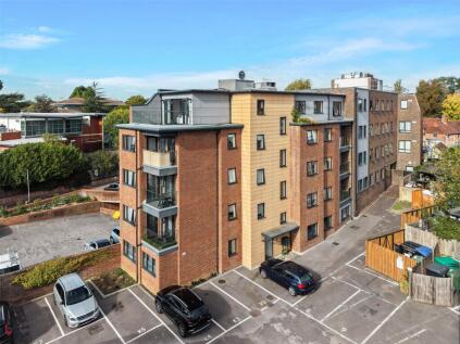Bridge Street, Leatherhead, Surrey, KT22