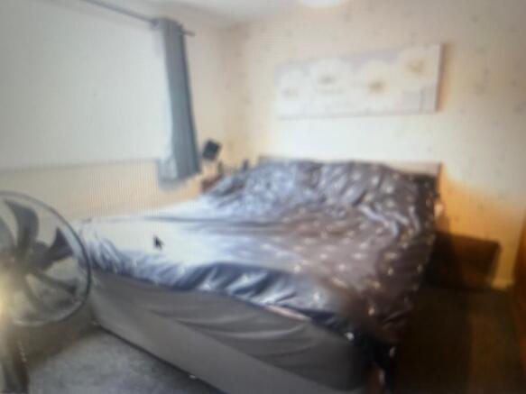 3 bed Semi-Detached for sale Image 7