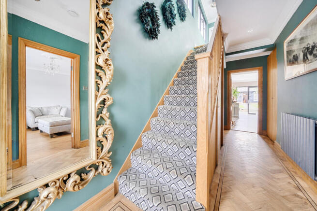 1433283-12-69bd72...