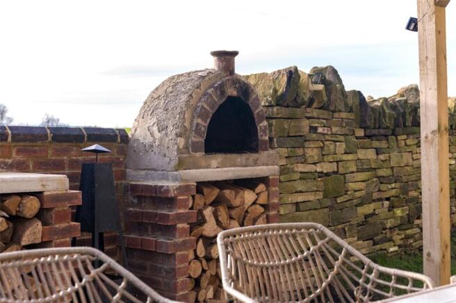 Pizza Oven