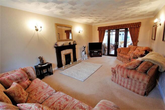 Living Room.JPG