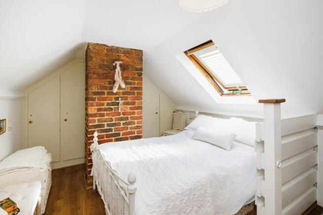 Bed 1