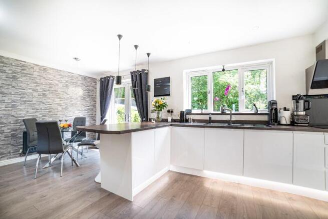 Kitchen Diner