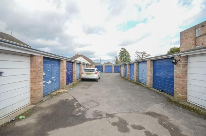Garage.jpg