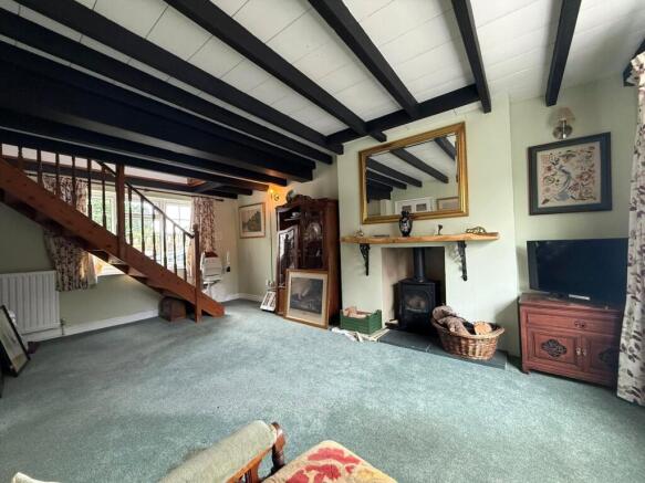 4 bed Semi-Detached for sale Image 9
