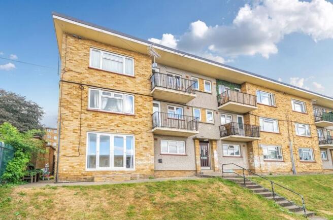Mercury Close, Rochester, Kent. ME1 photo 4