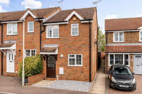 Foxes Close, Hertford