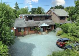 Mountain Ash, Back Lane, Meriden, Coventry CV7 7LD
