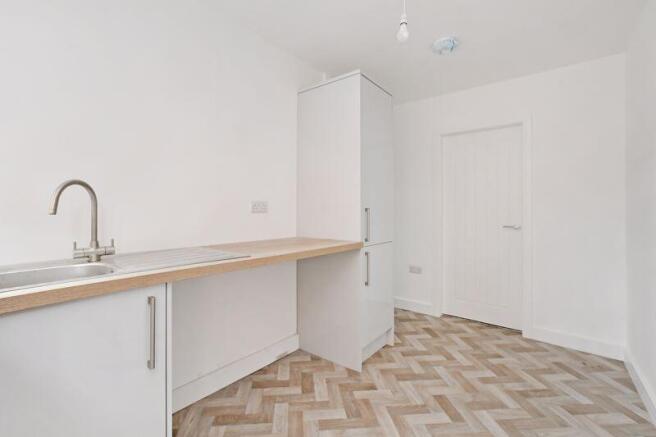 Hallway & Utility 
