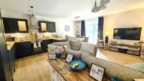 Apartment 4, 6, Middlepark Drive, Birmingham B31 2FQ