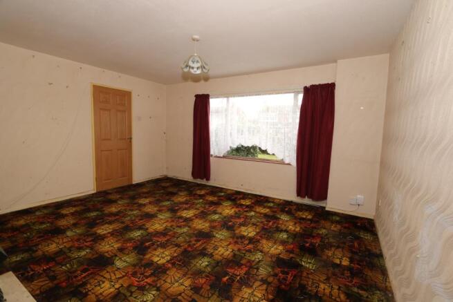 Lounge 2.JPG