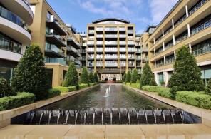 Apartment 3, 8, Kew Bridge Road, Brentford TW8 0FD