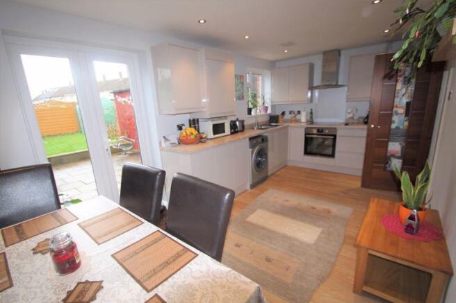Kitchen/dining...