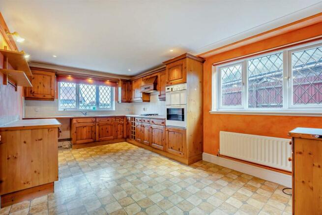 8578120-interior15-800.jpg