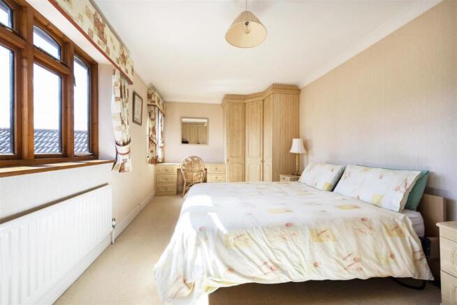 2 Oast Lane, TN10 3AQ  012.jpg
