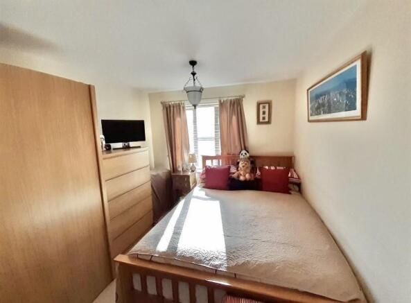 larkrise fields bedroom two.jpg