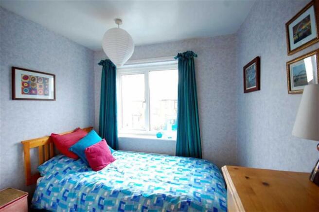 BEDROOM 5