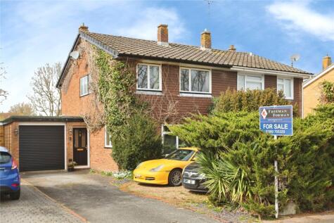 Newlyn Drive, Staplehurst, Tonbridge, Kent, TN12