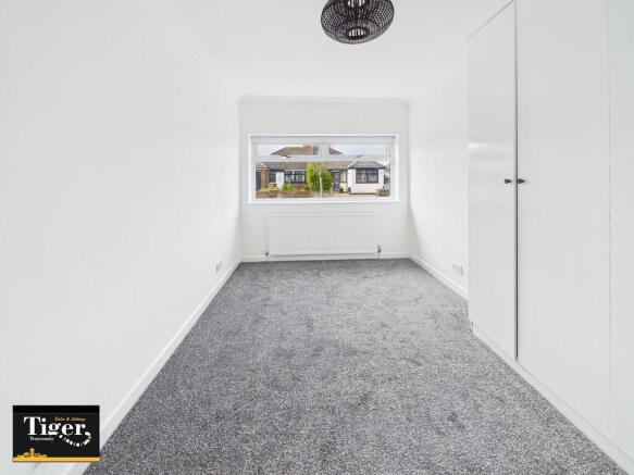 CAM02176G0-PR0827...