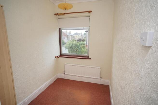 3 bed Semi-Detached to rent Image 10