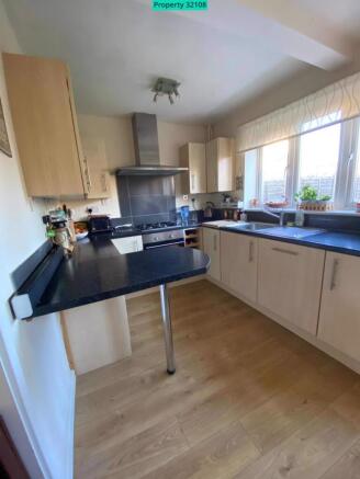 Kitchen dining room
