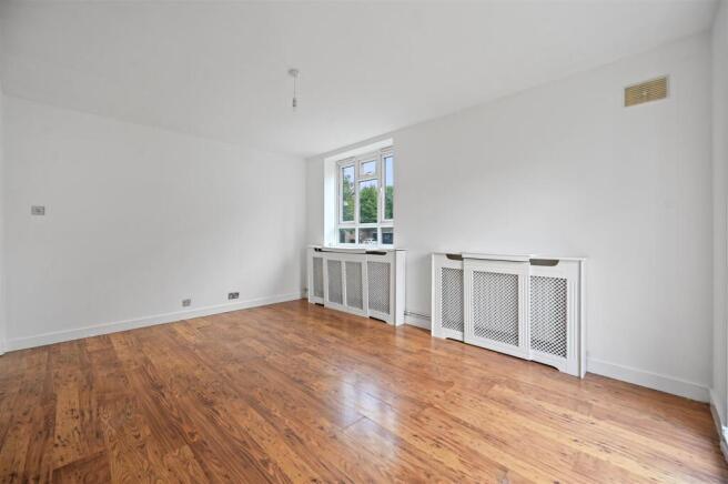 RCAR- kelmscott gardens11.JPG