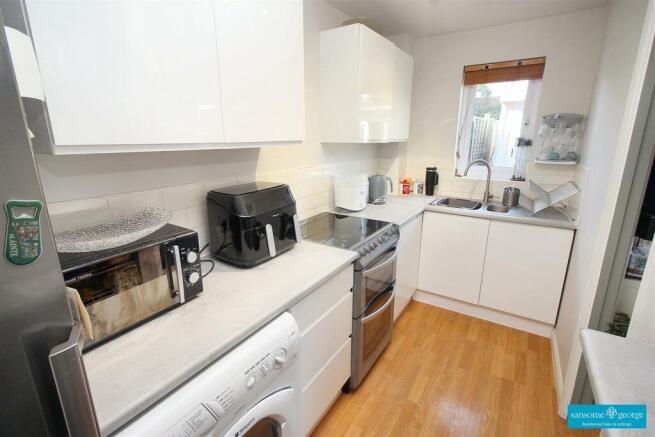 Kitchen 1