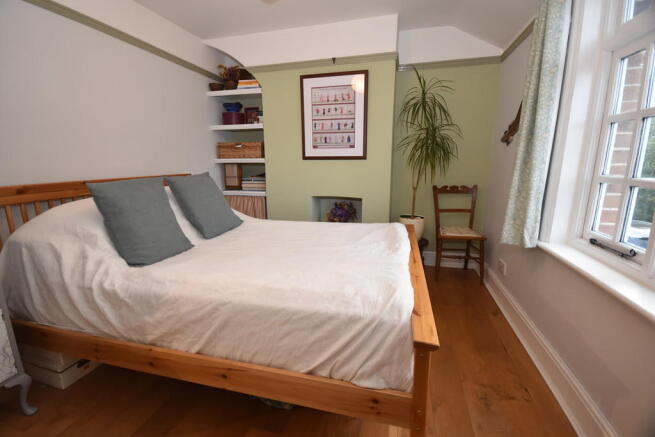 Photo 11