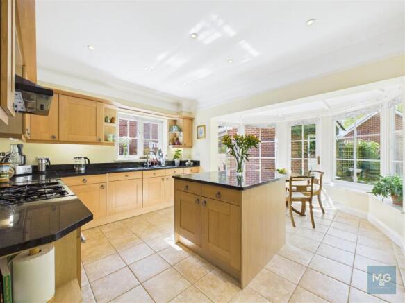 Kitchen/Breakfast Room
