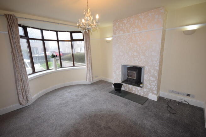 BAY WINDOW LOUNGE