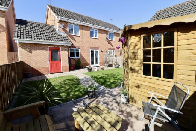 3 bed Semi-Detached for sale Image 12