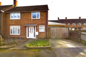 49, Newfield Lane, Hemel Hempstead HP2 4DX