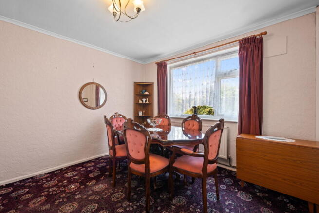 3 bed Semi-Detached for sale Image 9