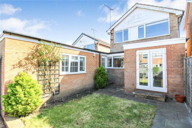 4 bed Detached for sale Image 6