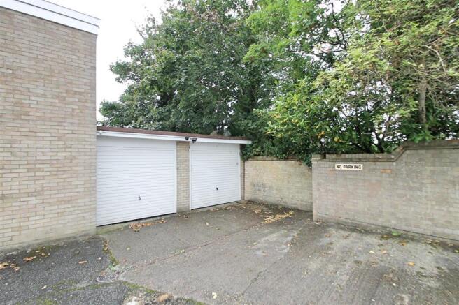 Garage: