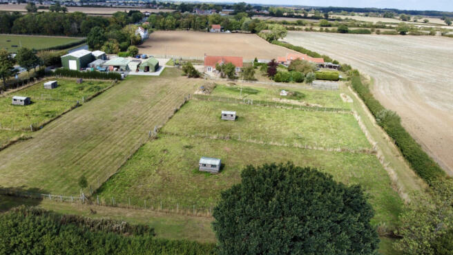2 bed Smallholding for sale Image 12
