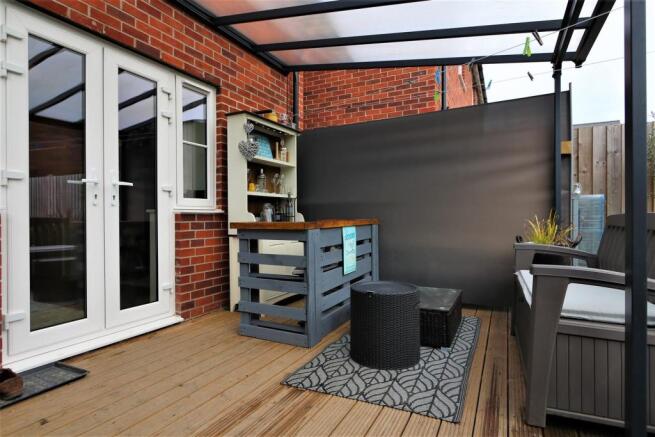 PLEASANT REAR GARDEN