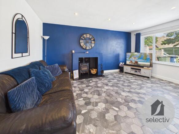 2 bed Semi-Detached Bungalow for sale Image 4