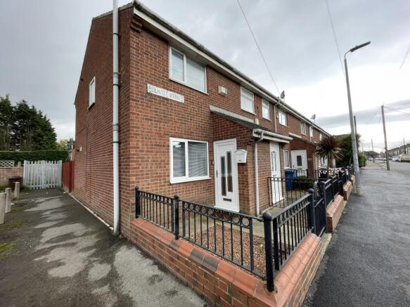 2 Bedroom Property For Rent