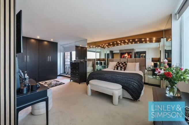 2 bed Flat to rent Image 9