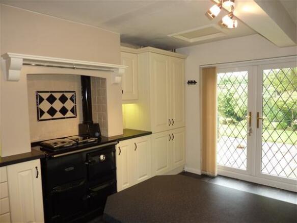 BREAKFAST KITCHEN