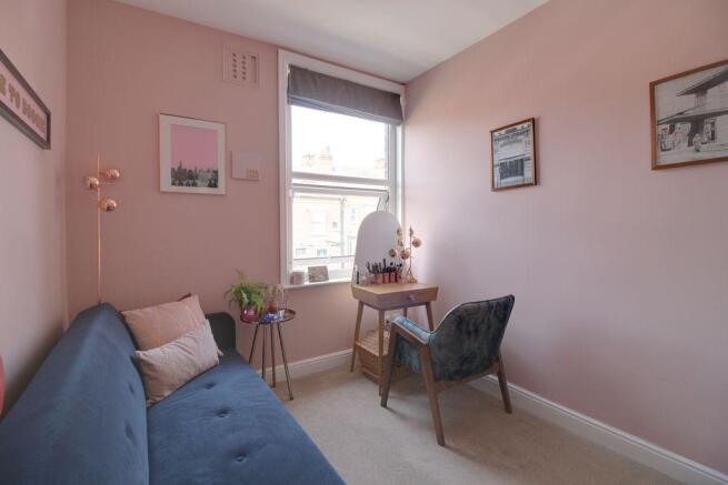 Bedroom 2 (Double)