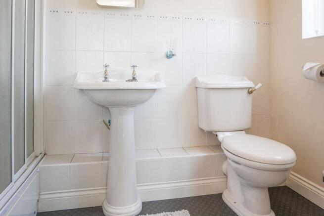 Master En-suite