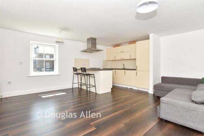 Lounge/Diner/Kitchen
